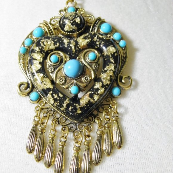 Boho Tassel and Heart Turquoise Pendant - Picture 6 of 12